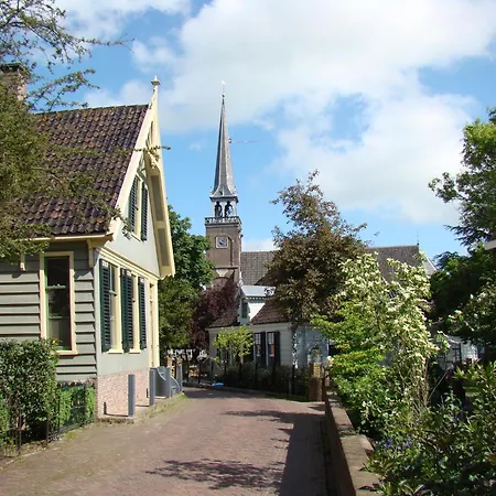 Amazing In Guest house Broek in Waterland